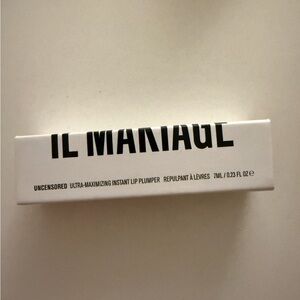 IL MAKIAGE Uncensored Quickie Lip Product in Red